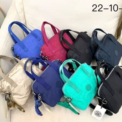 Small handbag with lonh strap
